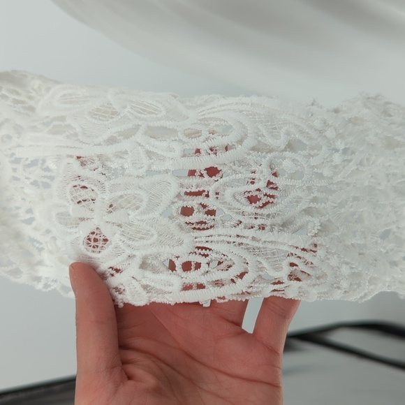 NWT Lulus Lace Maxi Wedding Dress White M formal bohemian bride classic spring - Picture 5 of 8